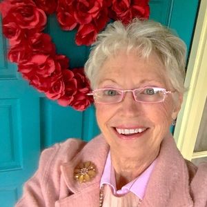 Meet your Posher, Nancy